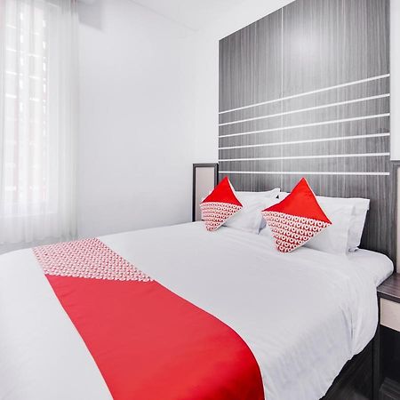 Oyo 2233 Bell'S Place Bogor Luaran gambar