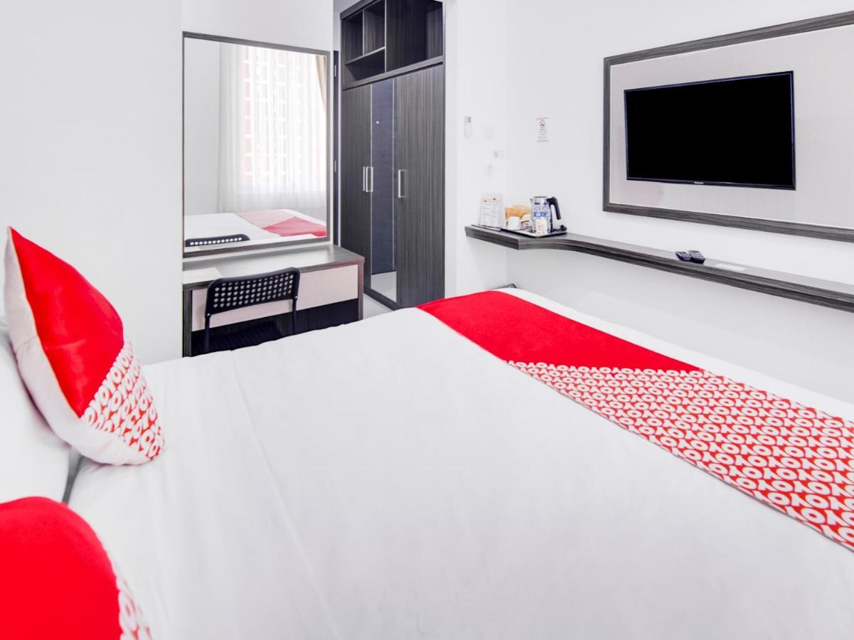 Oyo 2233 Bell'S Place Bogor Luaran gambar
